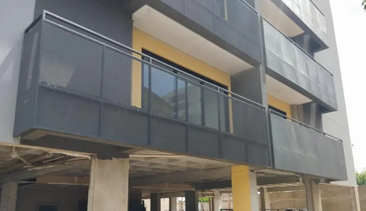 Guarda-corpos das sacadas – Moov Smart Home (Vivart) (estrutura metálica Açobett)